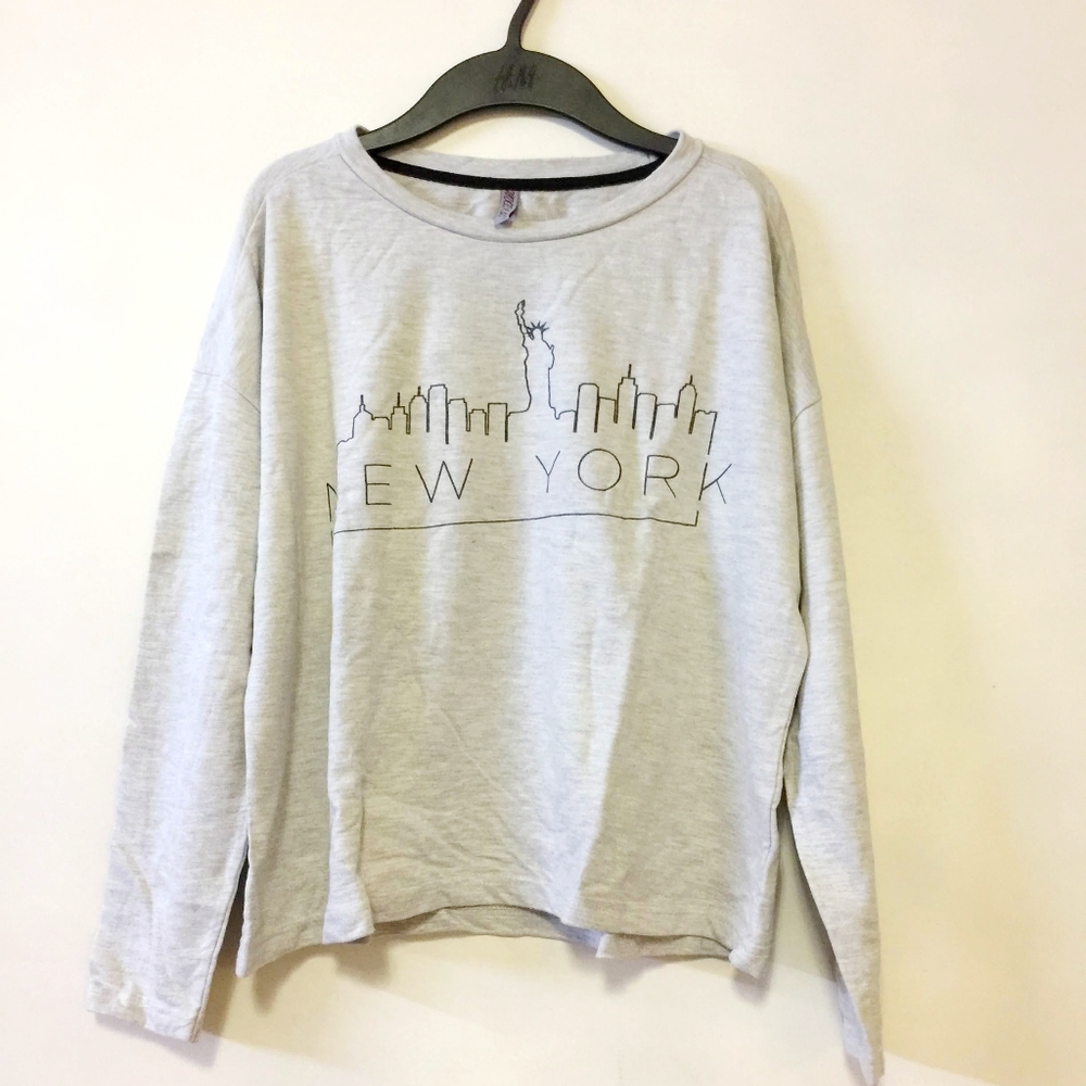 Grey Tee - Picture 2 of 6